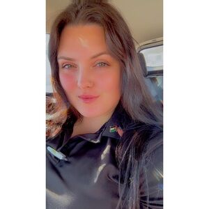 Meet your Posher, Allyson